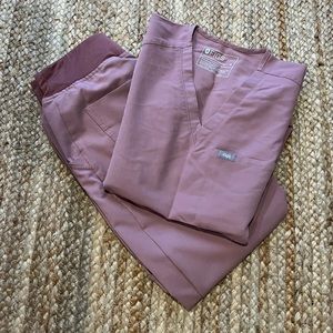 Women’s Mauve Figs XS